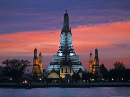 Wat Arun (source: siamfestival.com)